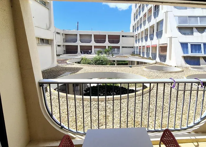F1 Cosy 45m2, 2 Mn Mer, Du Port, Coeur Apartamento